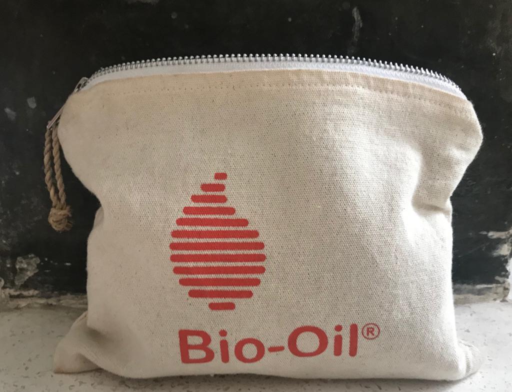 Bio-Oil — kozmetikai táska